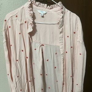 Women’s heart shirt